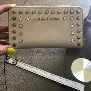 Micheal Kors Wristlet